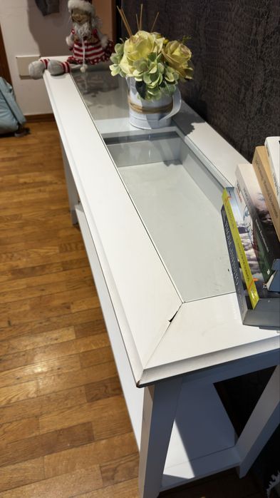 Móvel entrada branco