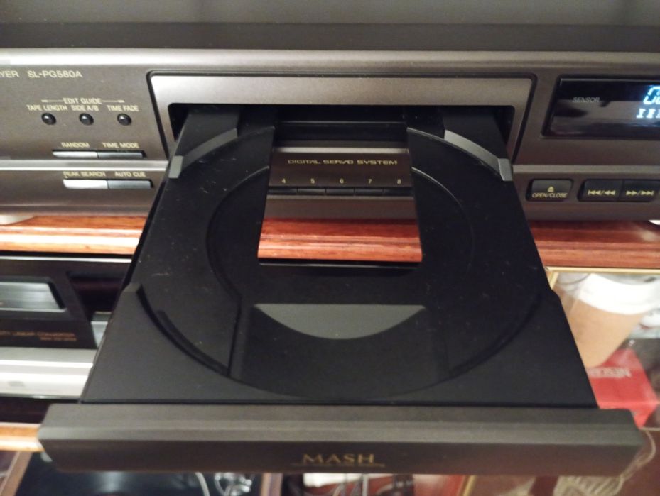 Leitor de cd Technics SL-PG580