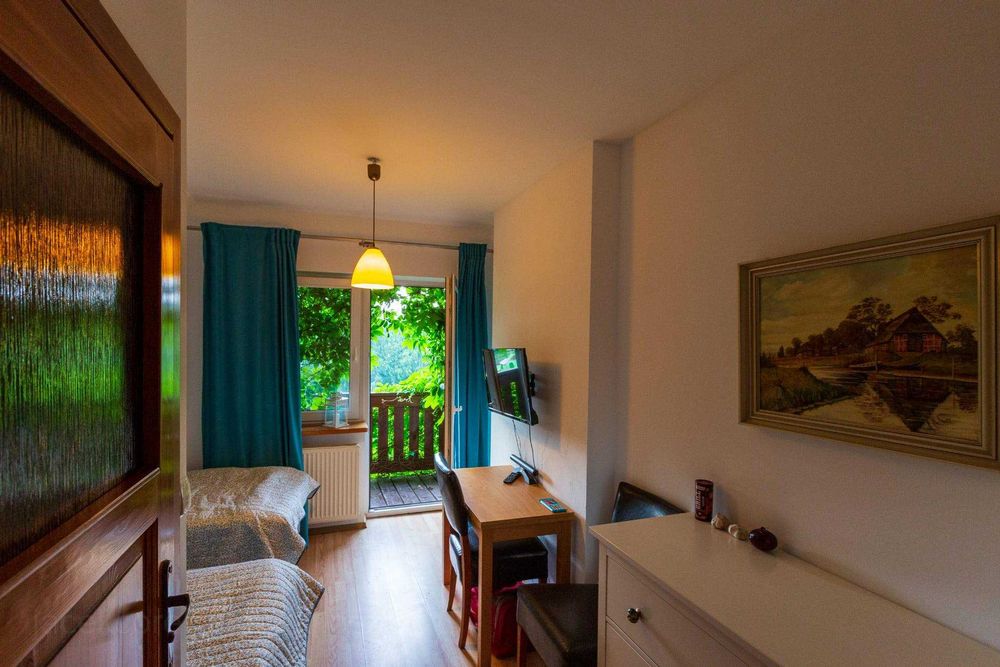 Mazury pokoje noclegi agroturystyka Mikolajki  staw