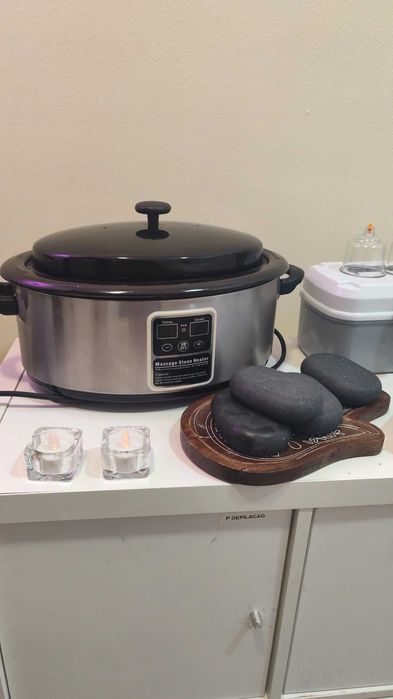 Massagem relaxante e Funcional estética para senhoras