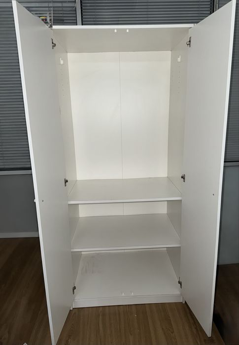 Roupeiro c/2portas - Ikea KLEPPSTAD