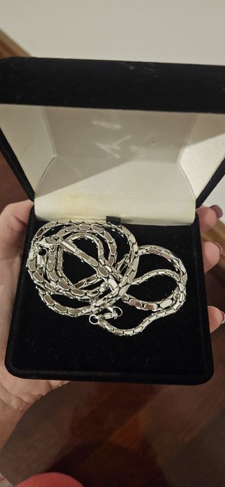 Conjunto de colar e pulseira