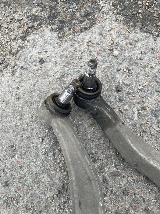 Рычаги нижние передние Mercedes Мерседес w211