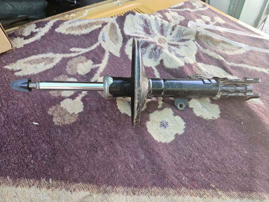 Амортизатор (стійка) Chery Tiggo