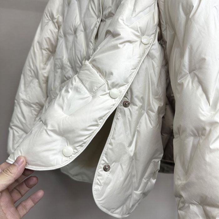 Куртки на весну пуховик демісезонний бомбер zara mango h&m asos