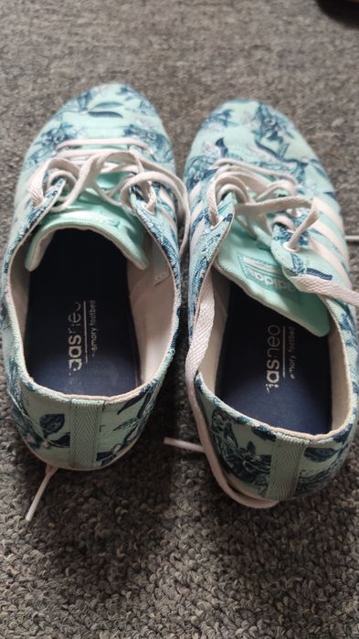 Używane buty adidas