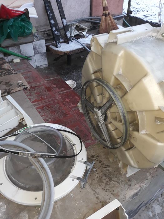 Продам пральну машину