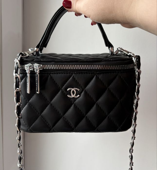 Сумка крос-боді Yves Saint Laurent та Chanel стьобані vanity кейс