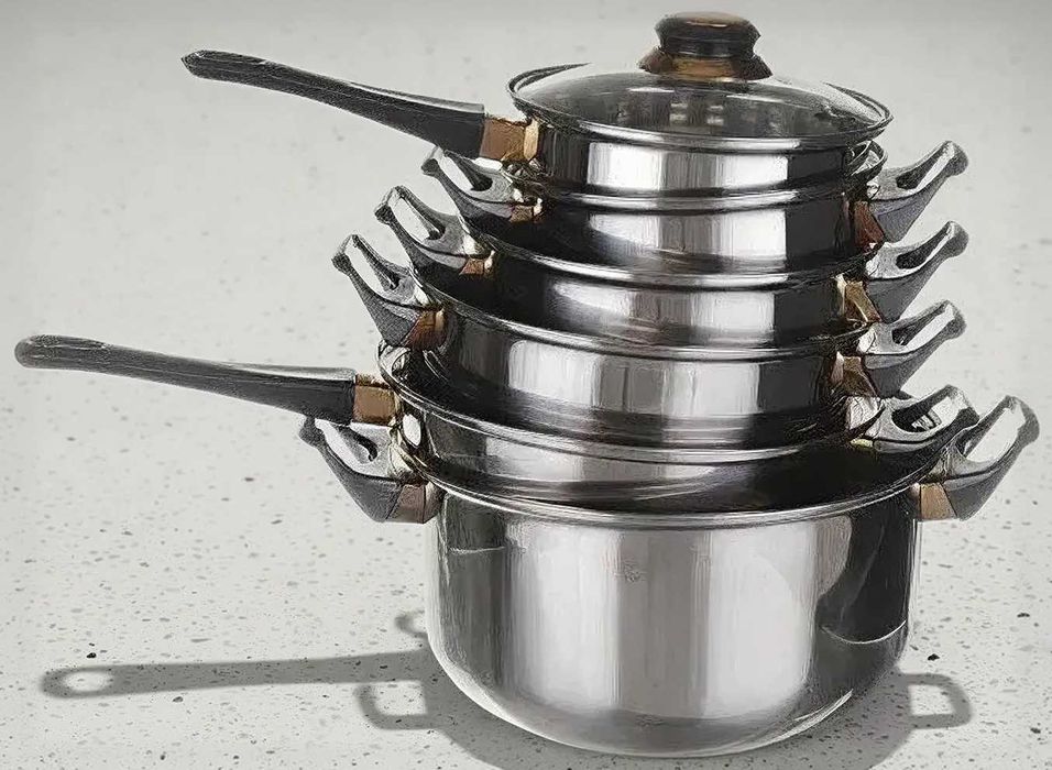 Набор кастрюль новый Набір каструль з нержавіючої сталі - 12 предметів