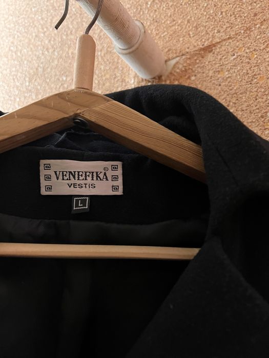 Пальто кашемірове та нове плаття