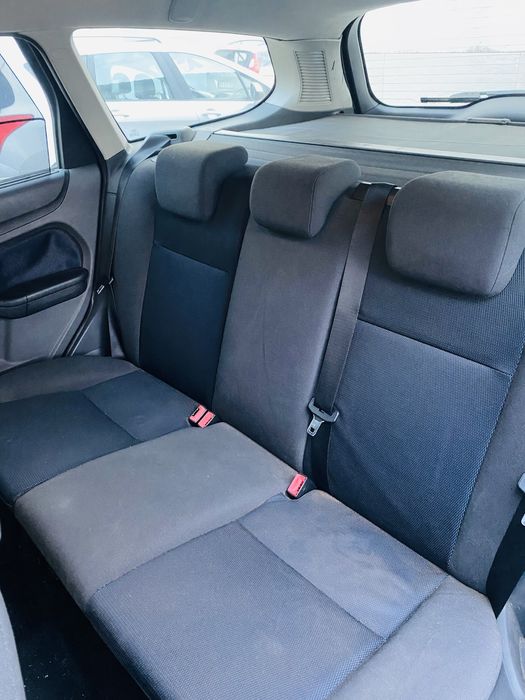 NEGOCIÁVEL- Ford Focus SW 1.6 TDCi 90cv — photo 3