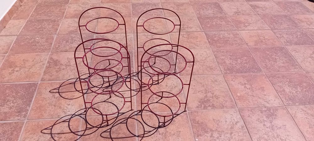 Expositor para pratos pastelaria em ferro pintado!