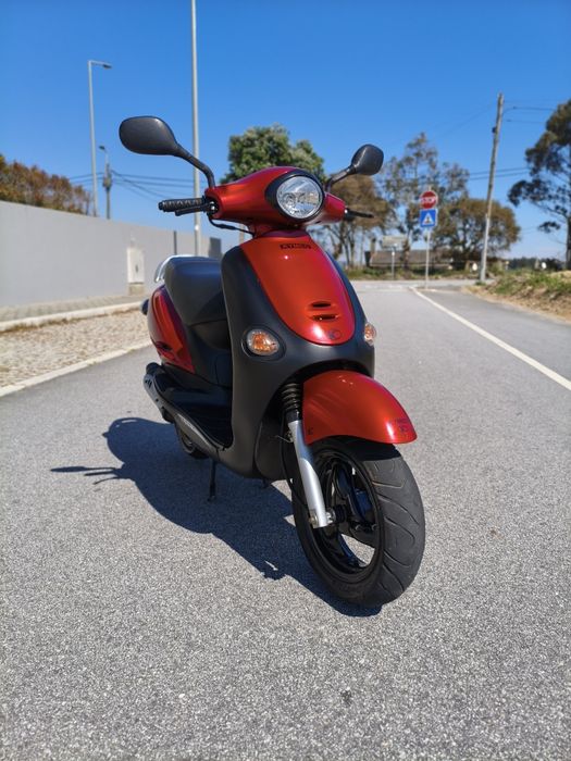 KYMCO yup 50cc mota nova scooter