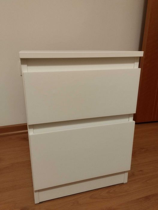 IKEA BRIMNES cama 2 colchões + Mesa de cabeceira