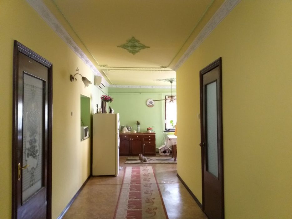 продам  дом и участок в самом центре Б-долины  для жилья и для бизнеса