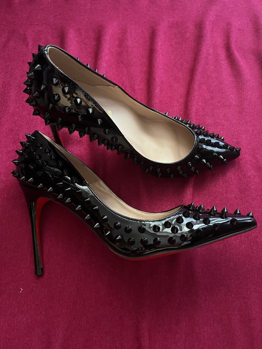 christian louboutin spikes - купить товары моды и стиля - Цена на