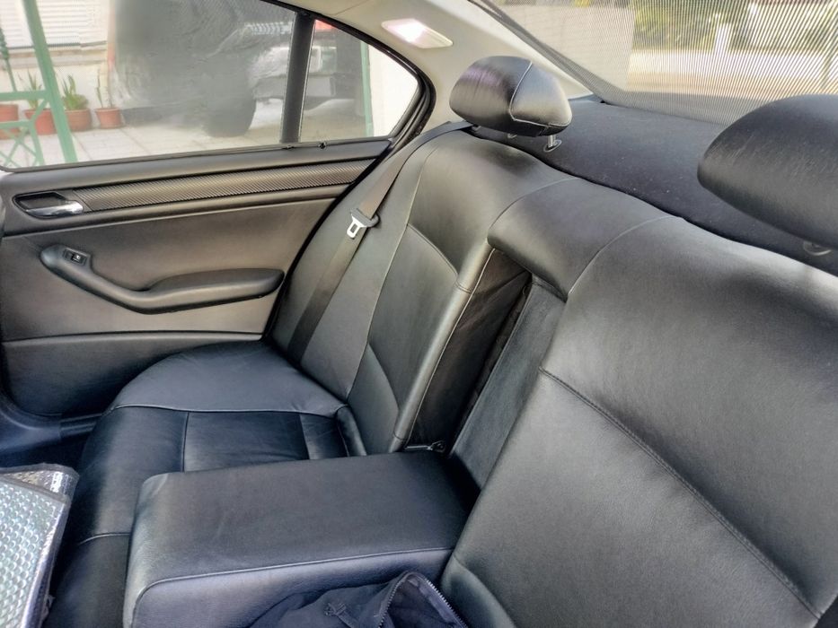 BMW  320d  (E46)
