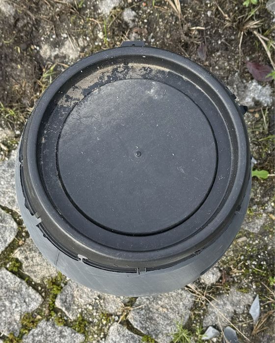 Bidões de 30 litros