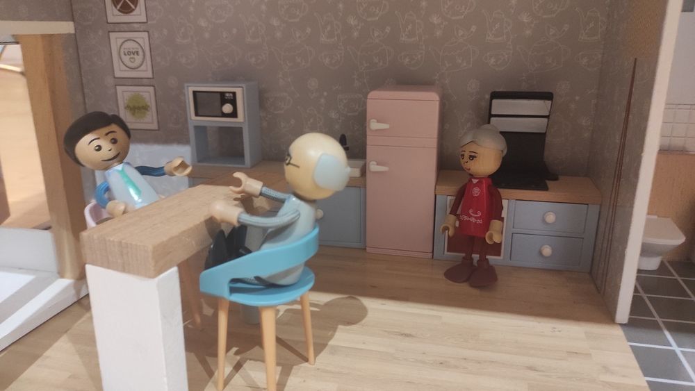 Domek dla lalek z wyposażeniem