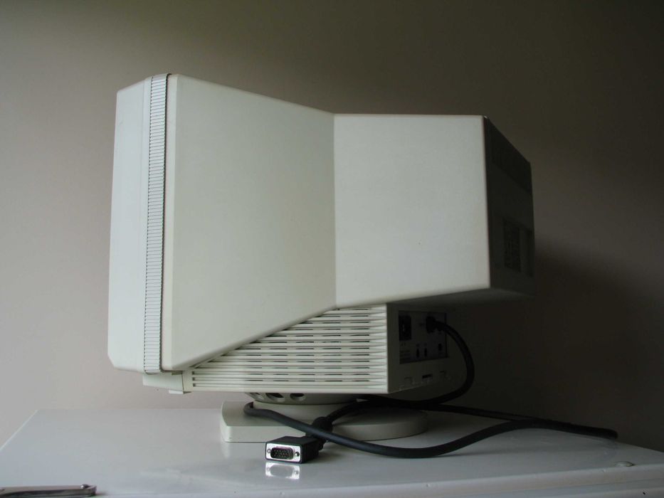 Monitor do komputera CRT Microspot, 14 cali, 1995r. Retro Gaming PC DOS SVGA