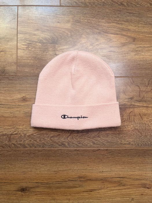 Шапка Champion Onesize зимова ніжно-рожева вишитий логотип ідеал