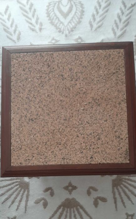 Mesa de centro/ apoio64551114691331121