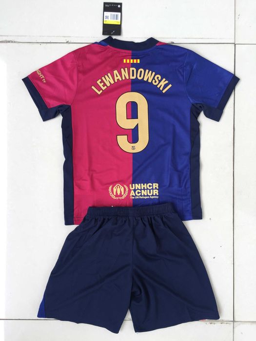Strój dziecięcy Nike FC Barcelona 24/25 Home #9 Lewandowski 22-28