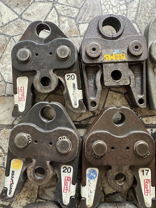 Szczeki zaciskowe do PEX. ki25,20,16 C26 17,20