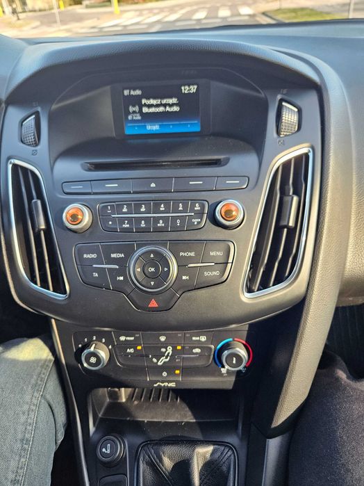 Auto osobowe ford focus