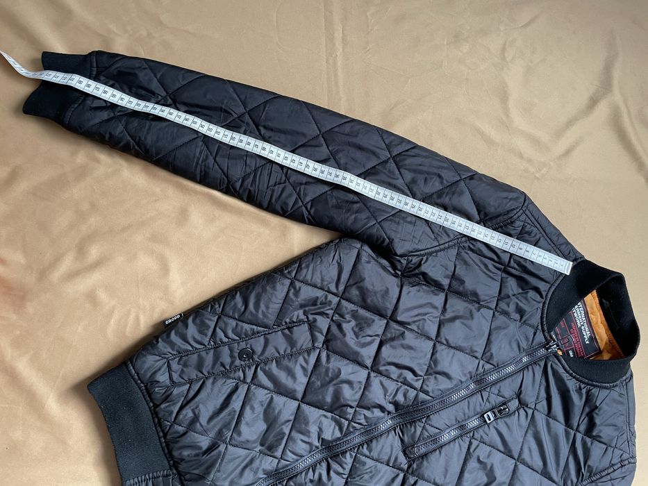 Бомбер куртка cropp