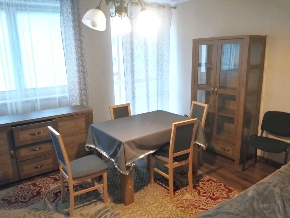 Pokój 19,8 m² –jak KAWALERKA balkon, parking, świetna lokalizacja