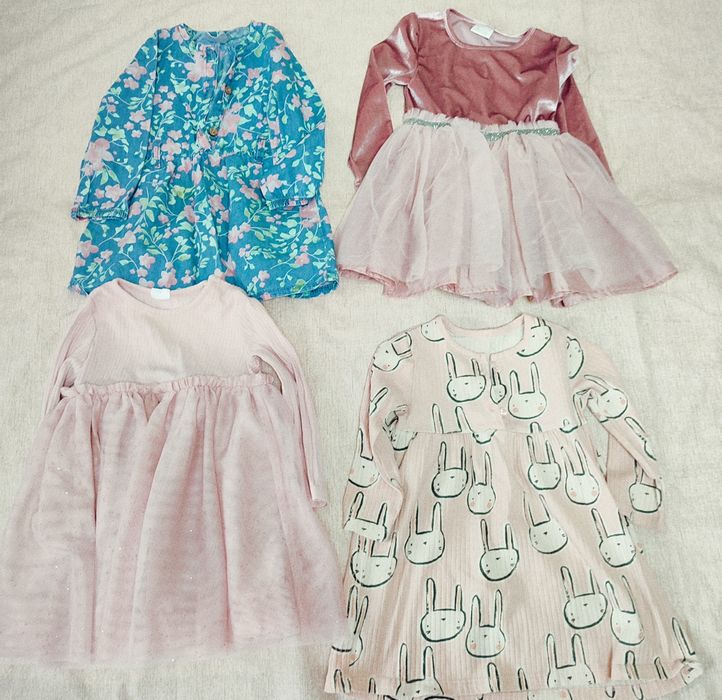 Пакет речей на дівчинку