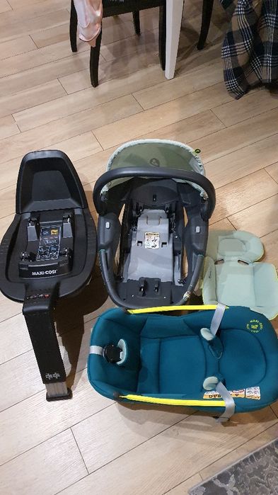 Fotelik Maxi cosi coral z baza 0-12kg Zielony