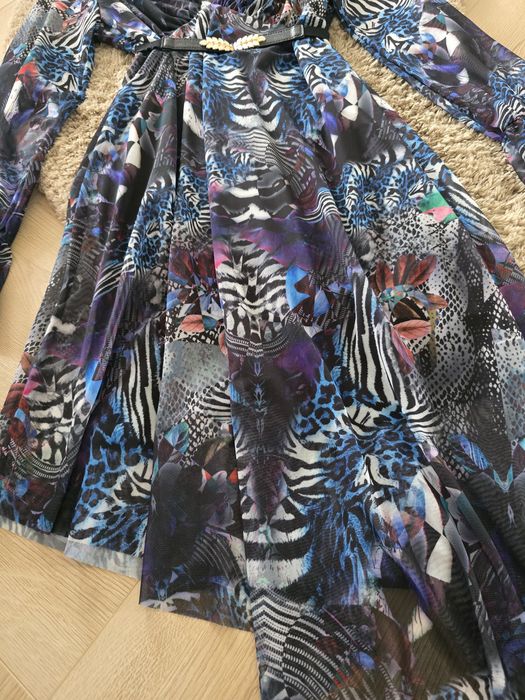 Sukienka asymetryczna z Siatki