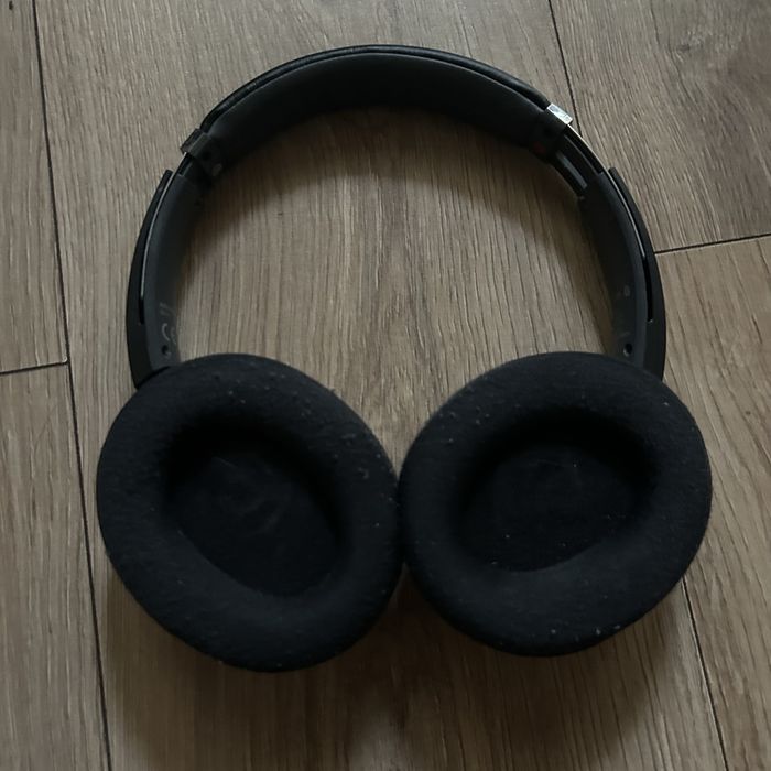 Słuchawki Sony WH- 700 N