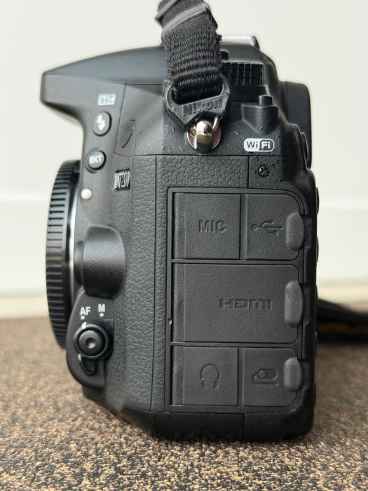Nikon D7200/Excelente Estado/22mil disparos