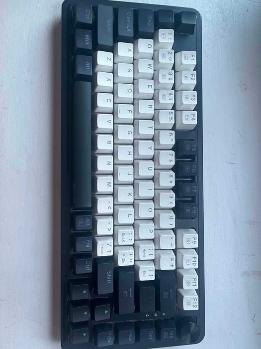Klawiatura REDRAGON Ucal Pro K673
