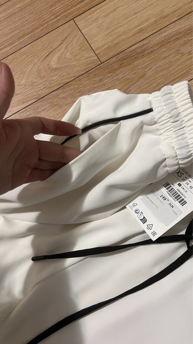 Zara xs новые штаны брюки с лампасами