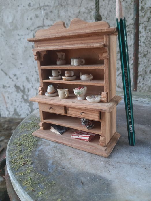 Movel miniatura para casa de boneca