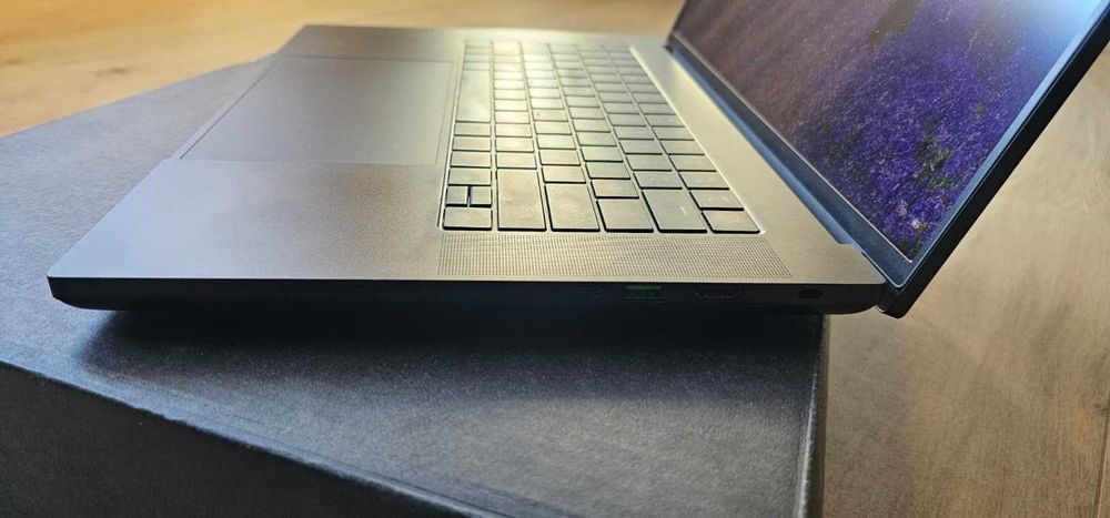 Portatil Gaming Razer Balde 16