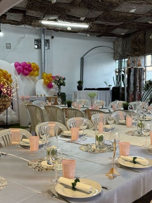 Espaço Para Casamentos Low Cost  - Negociável