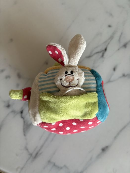 Kostka sensoryczna Nici dla niemowląt