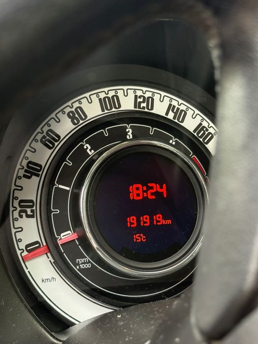 Fiat 500C 1.3 Multijet | Muito Económico (3.9L) | Teto de Abrir