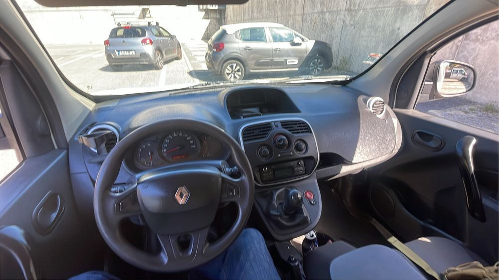 Kangoo maxii 3 lugares