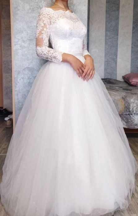 Свадебное платье