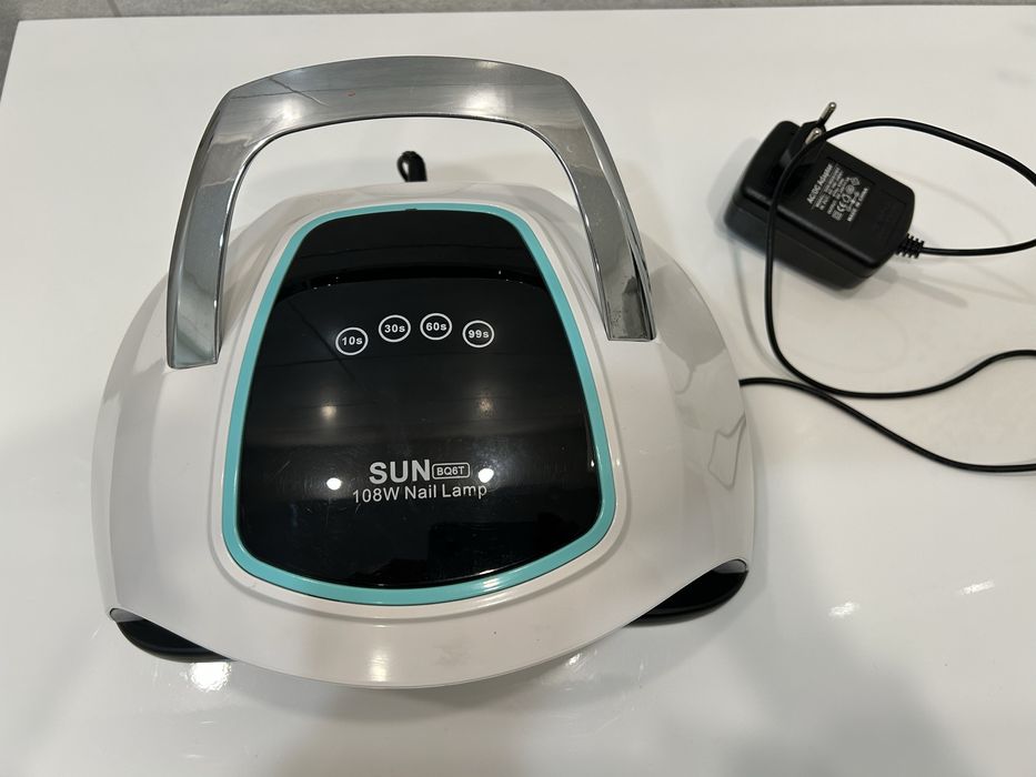 Лампа LED ультрафіолетова для манікюру