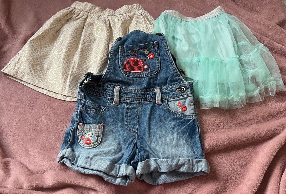 Ubranka dla dziewczynki 98/104