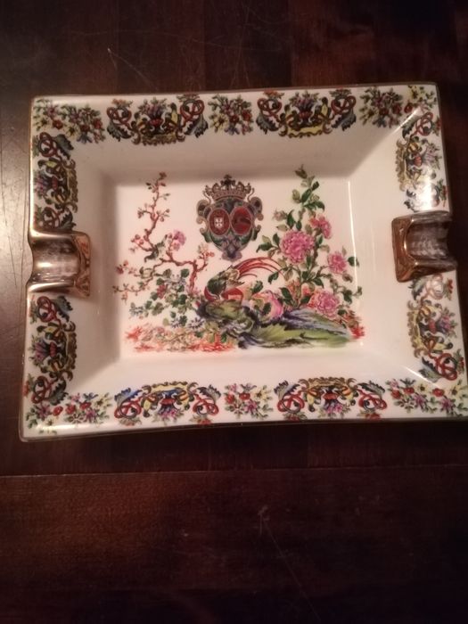 Cinzeiro porcelana pintado à mão