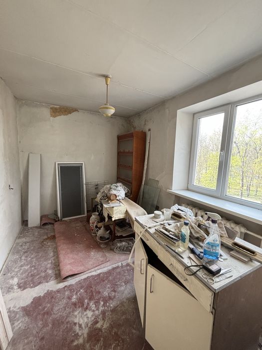 4 х кімнатна Квартира. Район Крюків.
