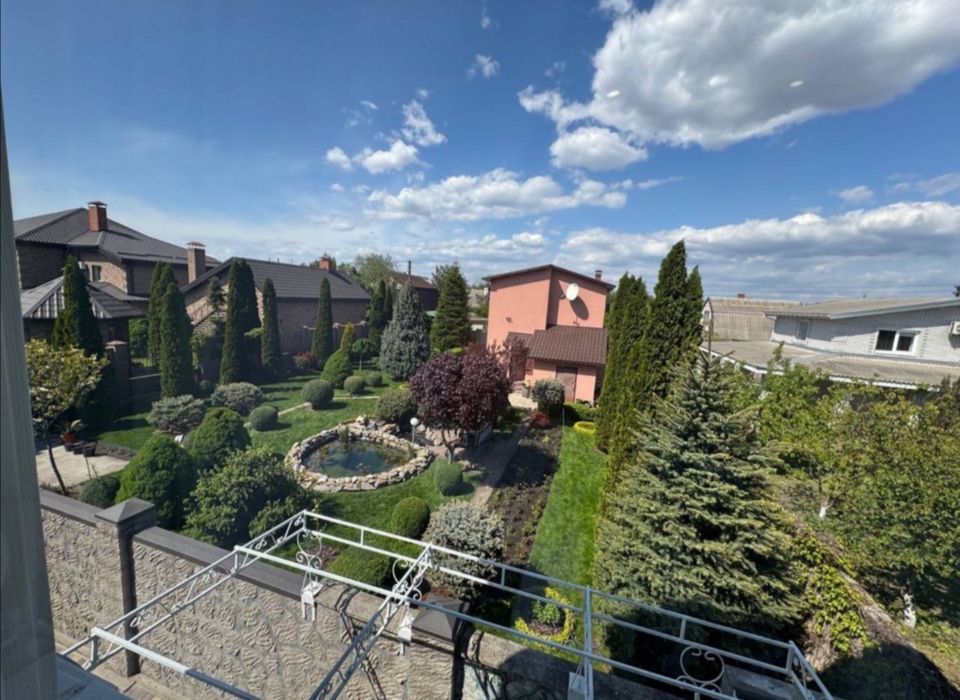 Продам Гостевой Загородный Дом/Мини отель "Villa Orera".  Елизаветовка